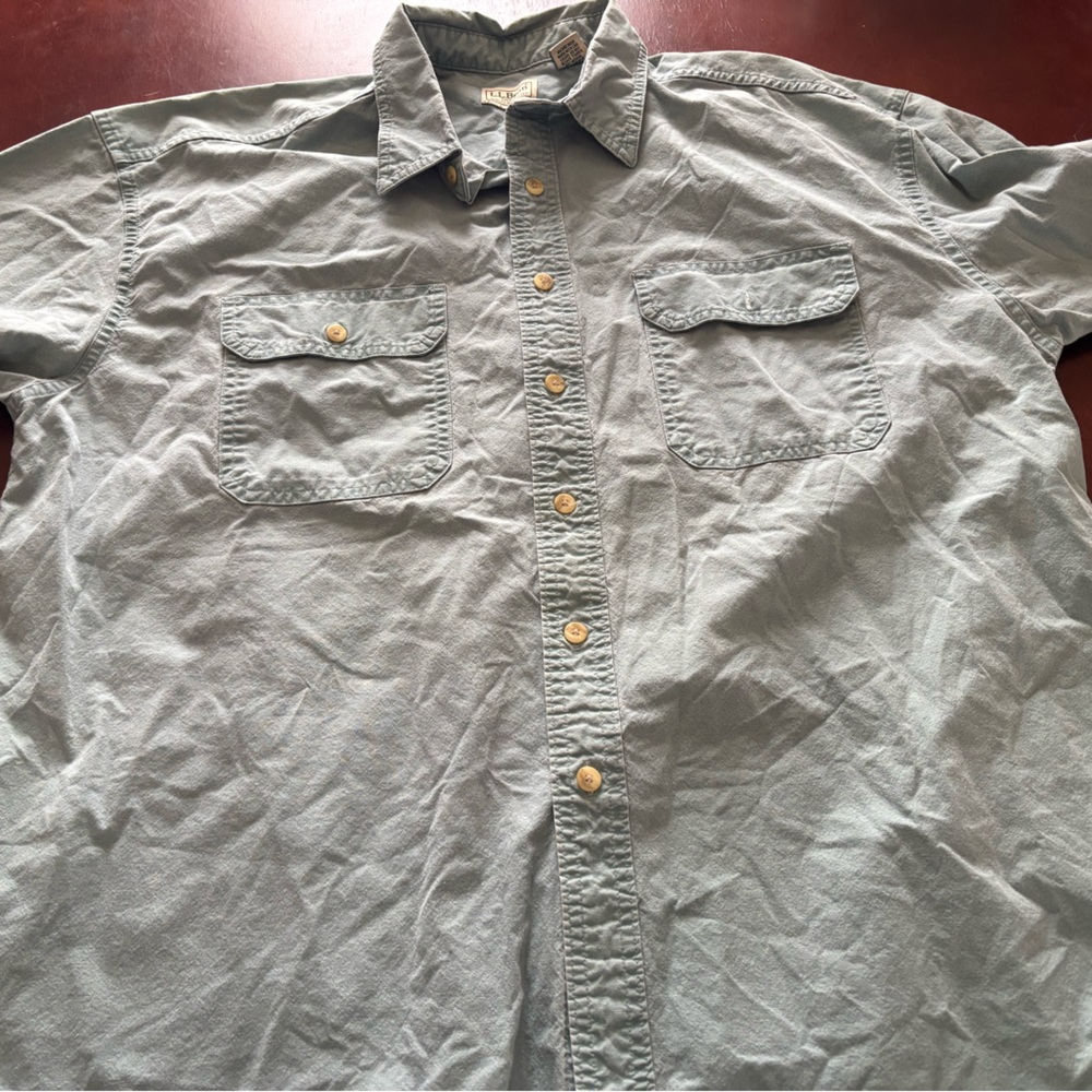 LL Bean  Men’s Button-Up Shirt